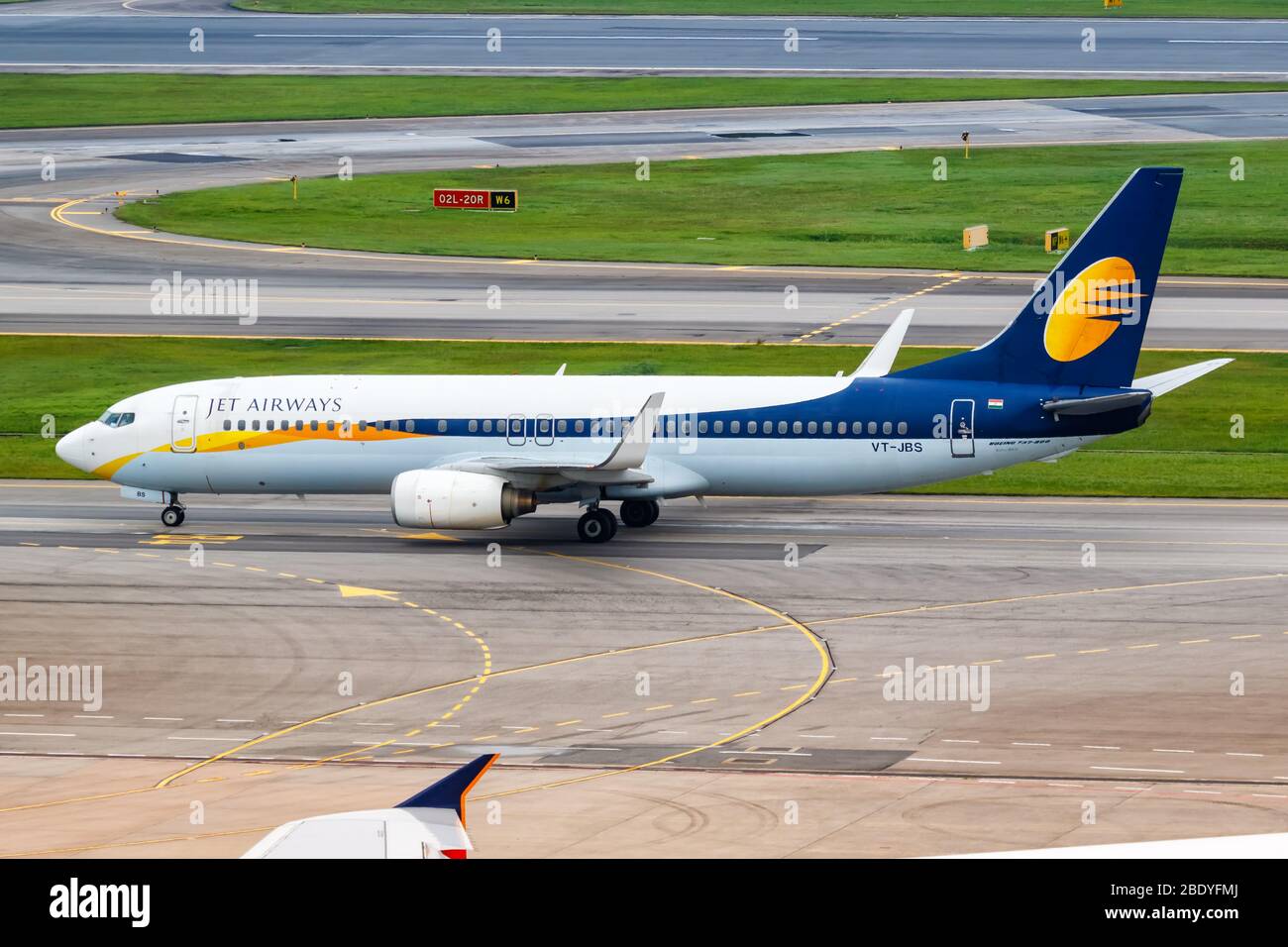 Changi, Singapur – 29. Januar 2018: Jet Airways Boeing 737-800 Flugzeug am Changi Flughafen (SIN) in Singapur. Boeing ist ein amerikanischer Flugzeughersteller Stockfoto