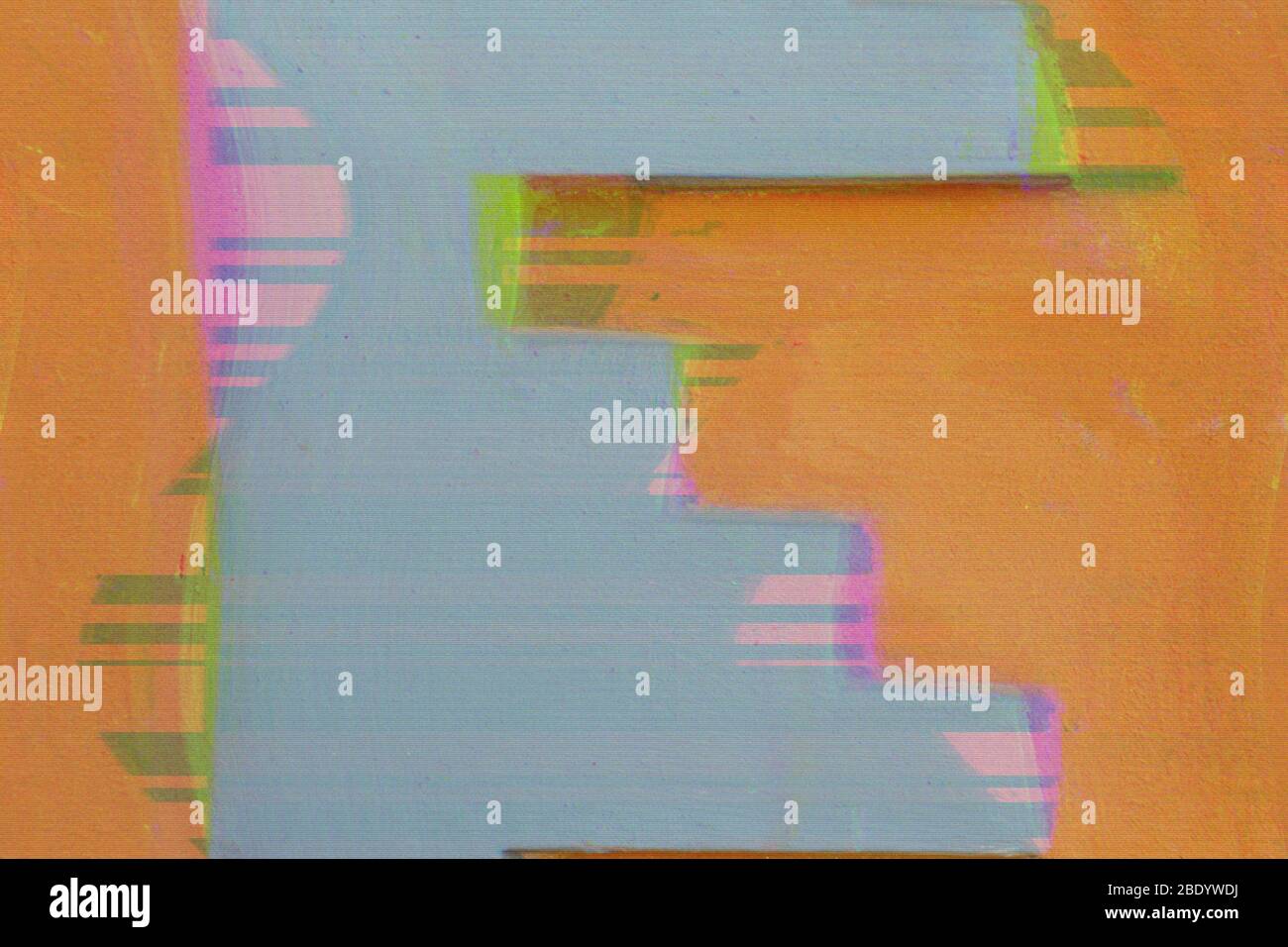 Abstrakter Duoton-Hintergrund mit Neon-Tönung und Shift-Effekt. Grau mit orangre Hintergrund Stockfoto
