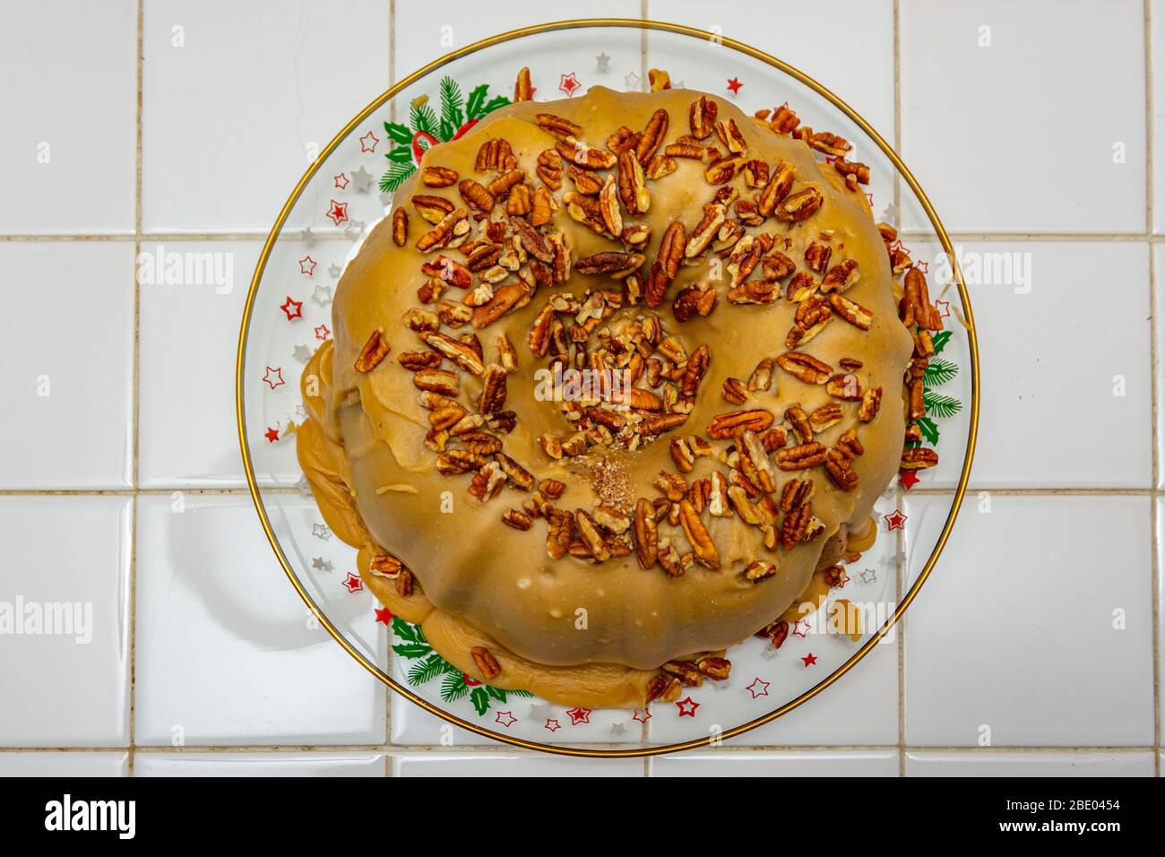 Konfitüre mit Karamell und Pekannüsse für die Weihnachtsferien Stockfoto