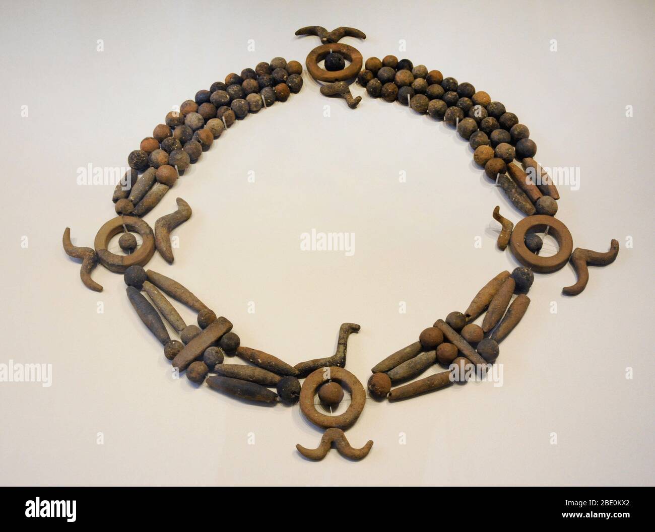 Priesterin der Sonne Halskette. Stockfoto