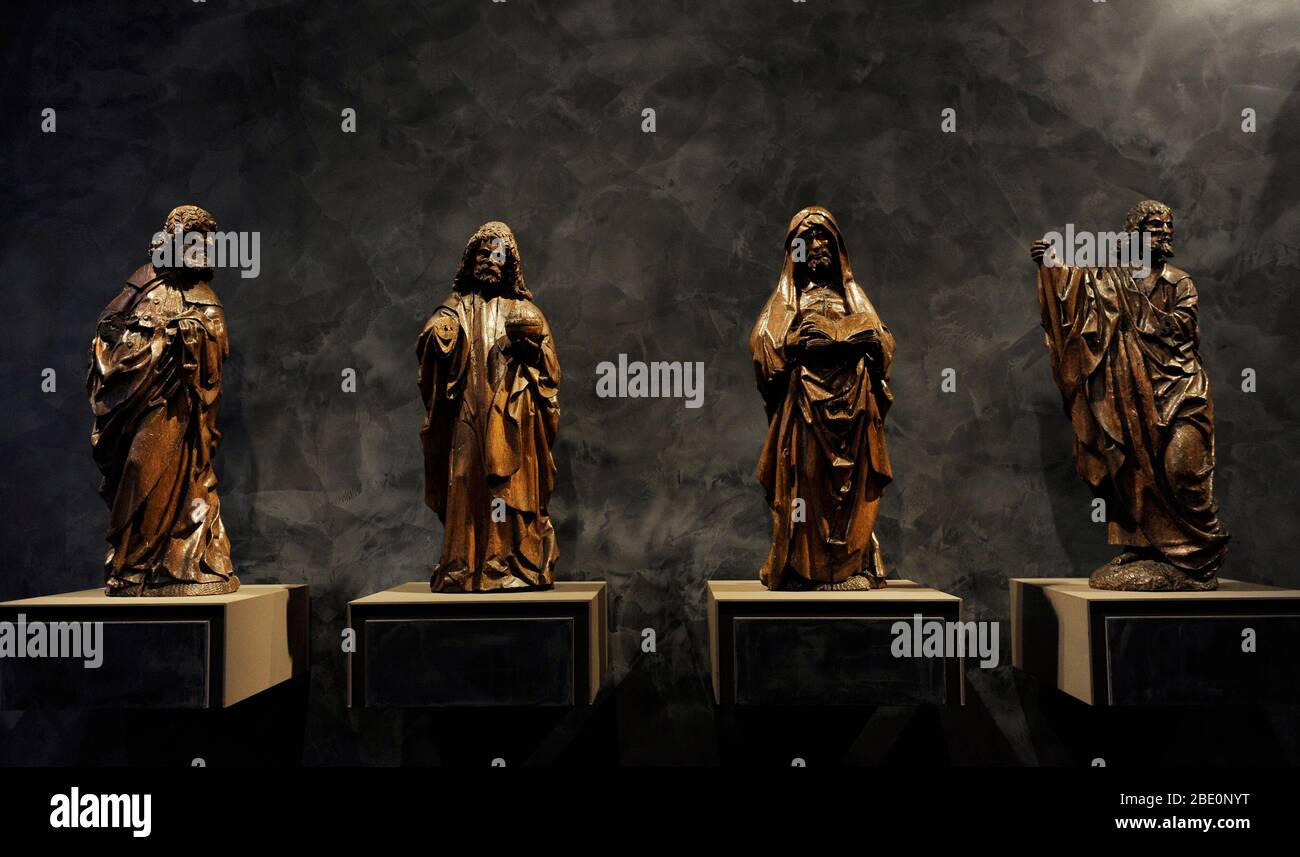 Christus mit den Aposteln Matthäus, Judas Thaddeus und Jakobus der Ältere. Stockfoto