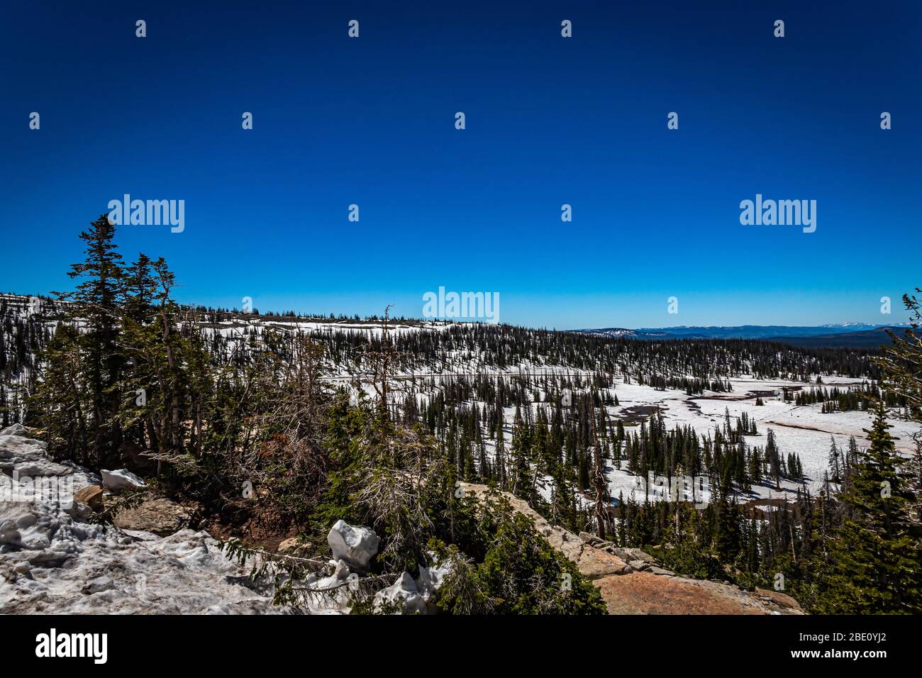 Blick von der Mirror Lake Scenic Byway in der Nähe Bald Mountain Pass in der uinta Berge von Utah. Stockfoto