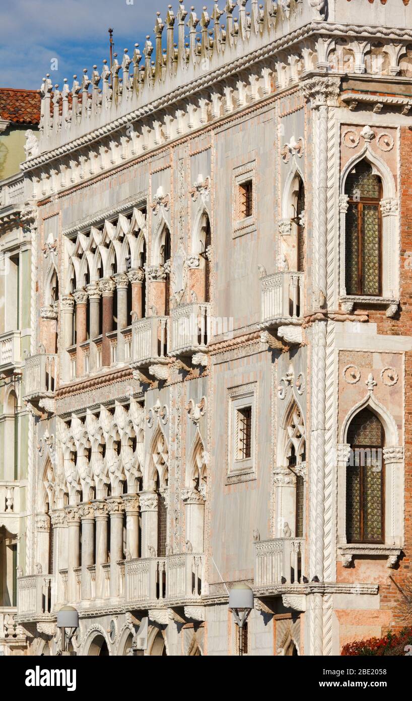 I/Venedig: Fassade des Palazzo Ca´d´Oro Stockfoto