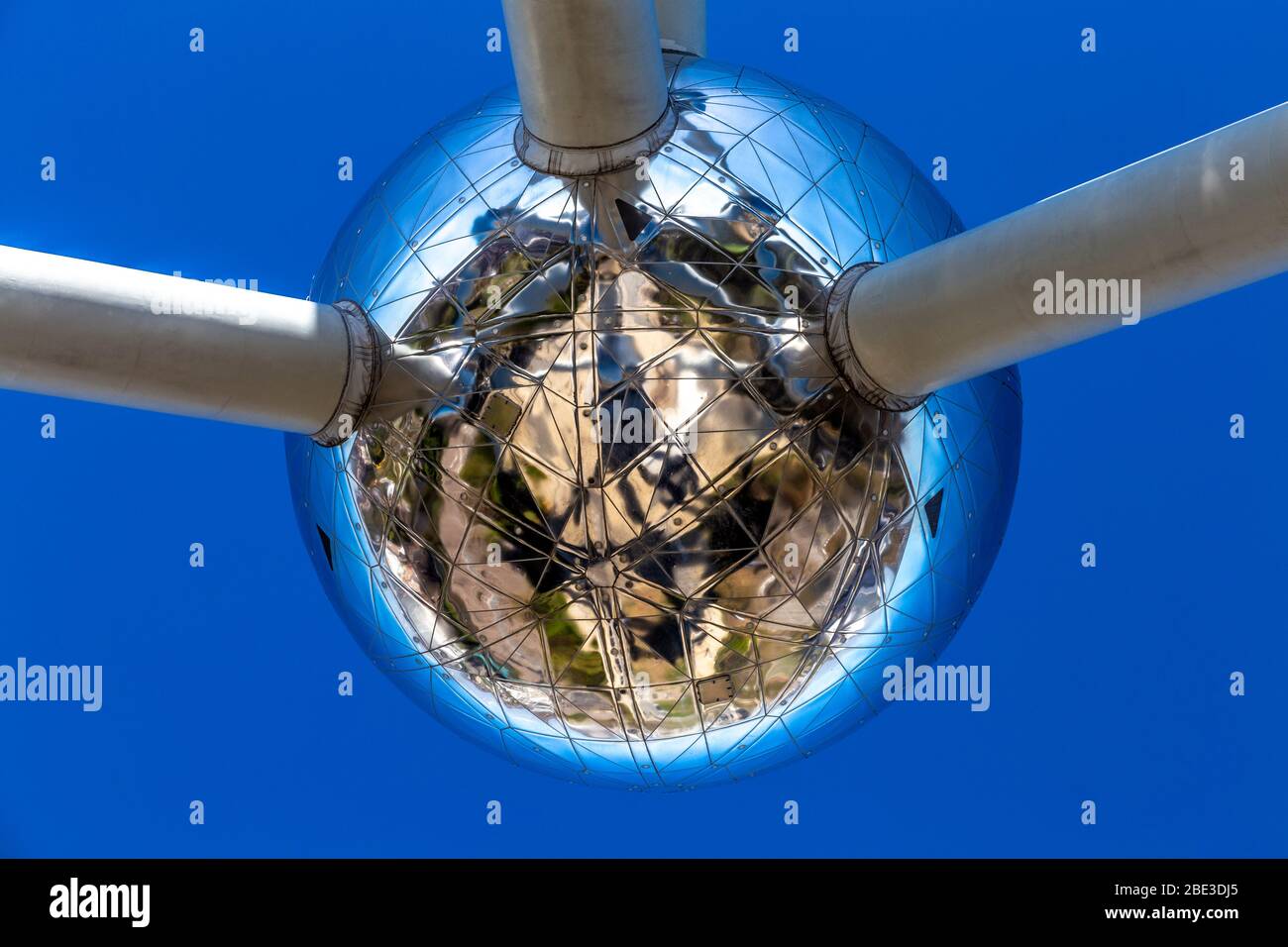 Atomium Exterieur für die Weltausstellung 1958 Brüssel von André Waterkeyn und den Architekten André und Jean Polak, Heysel Plateau, Brüssel, Belgien Stockfoto