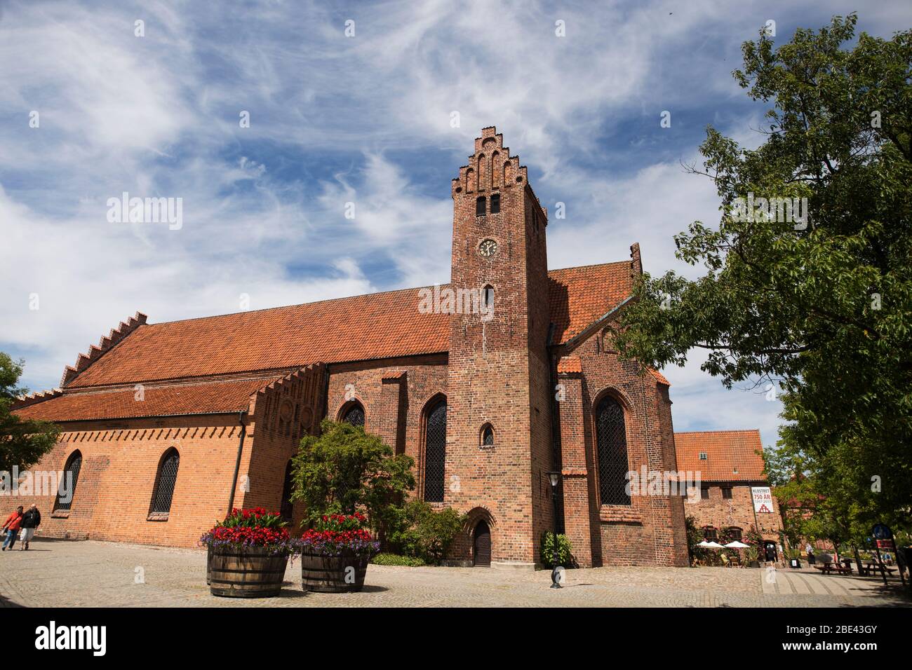 Grayfriars Abbey (Klostret i Ystad), ein mittelalterliches Kloster, das die St. Peter's Kirche und das Museum für Kulturgeschichte in Ystad, Schweden, beherbergt. Stockfoto