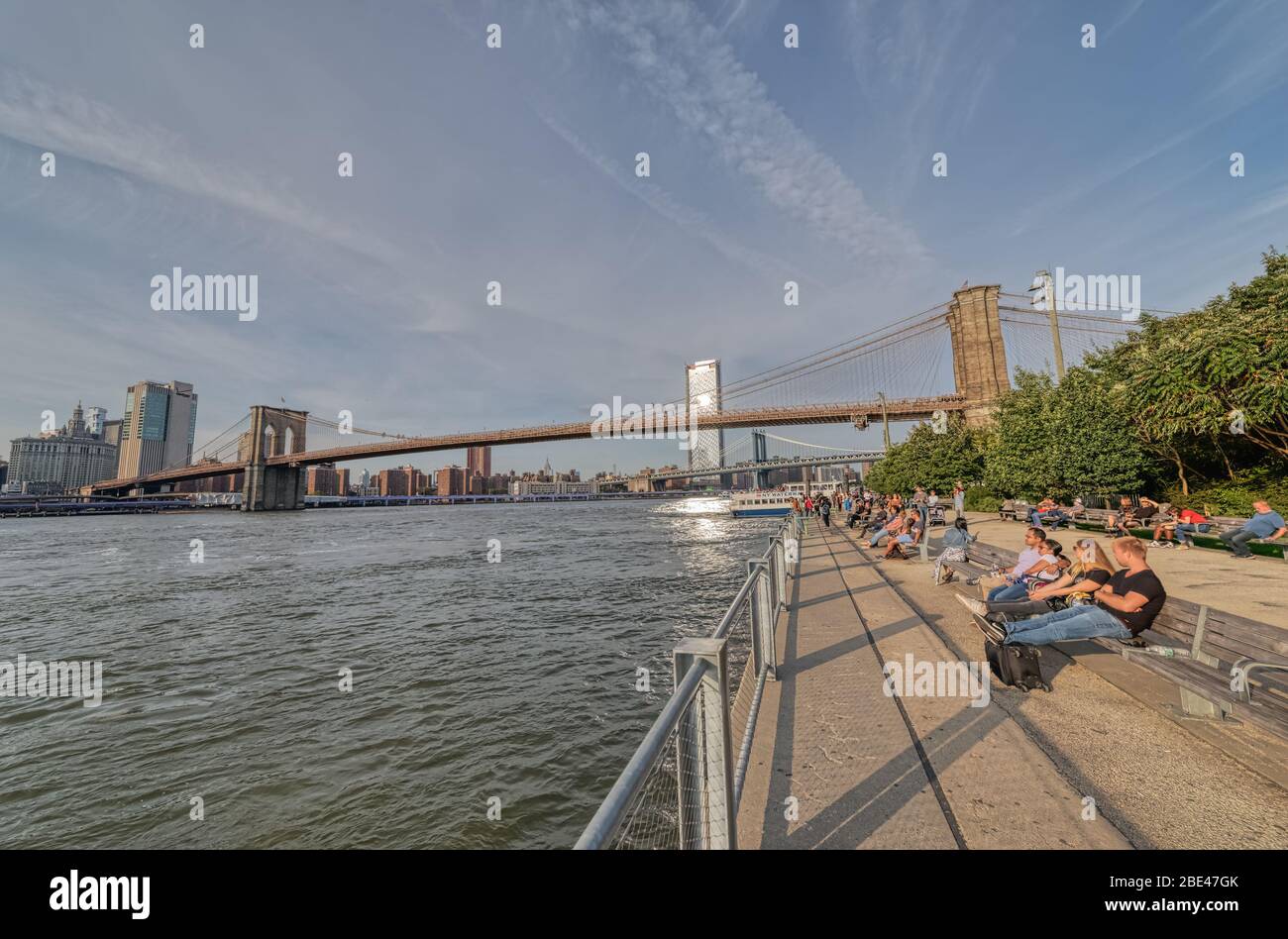 Weitwinkel Brooklyn Bridge Panorama, New York Stockfoto