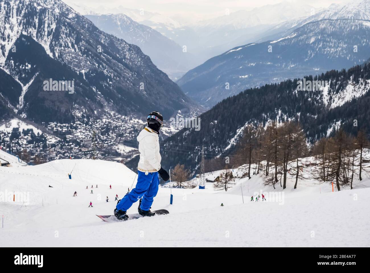 Snowboarden im Aostatal, italienische Seite des Mont Blanc; Courmayeur, Aostatal, italien Stockfoto