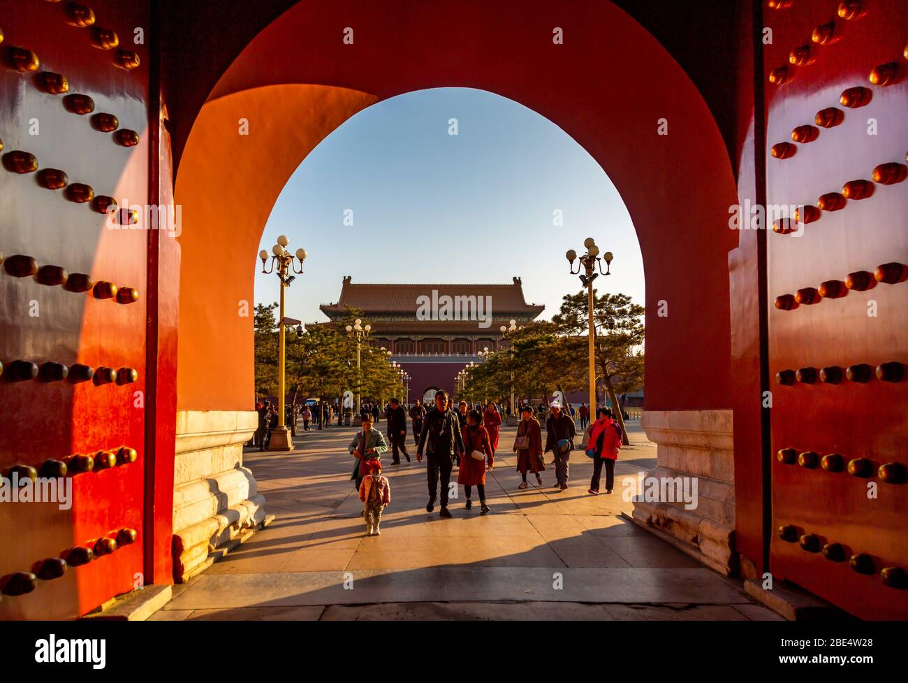 Tor des himmlischen Friedens, große Halle des Volkes, Platz des Himmlischen Friedens, Peking, Volksrepublik China, Asien Stockfoto