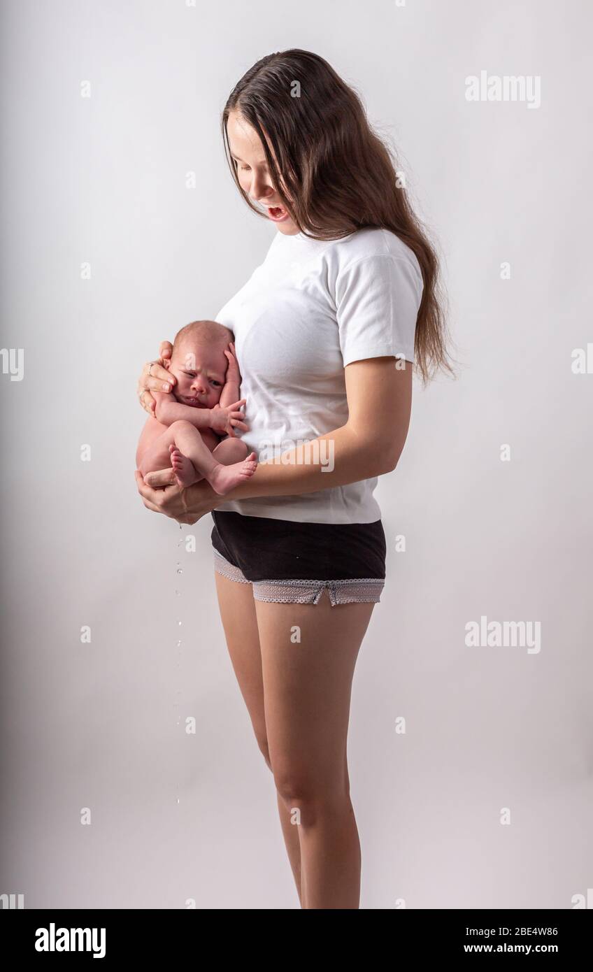 Mutter Fütterung Baby weichen Fokus Stockfoto