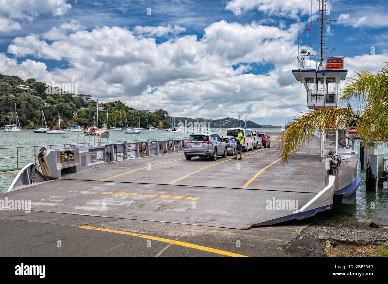 Fährschiff bei Fähranlegestelle in Opua, Bay of Islands, Northland Region, Nordinsel, Neuseeland Stockfoto