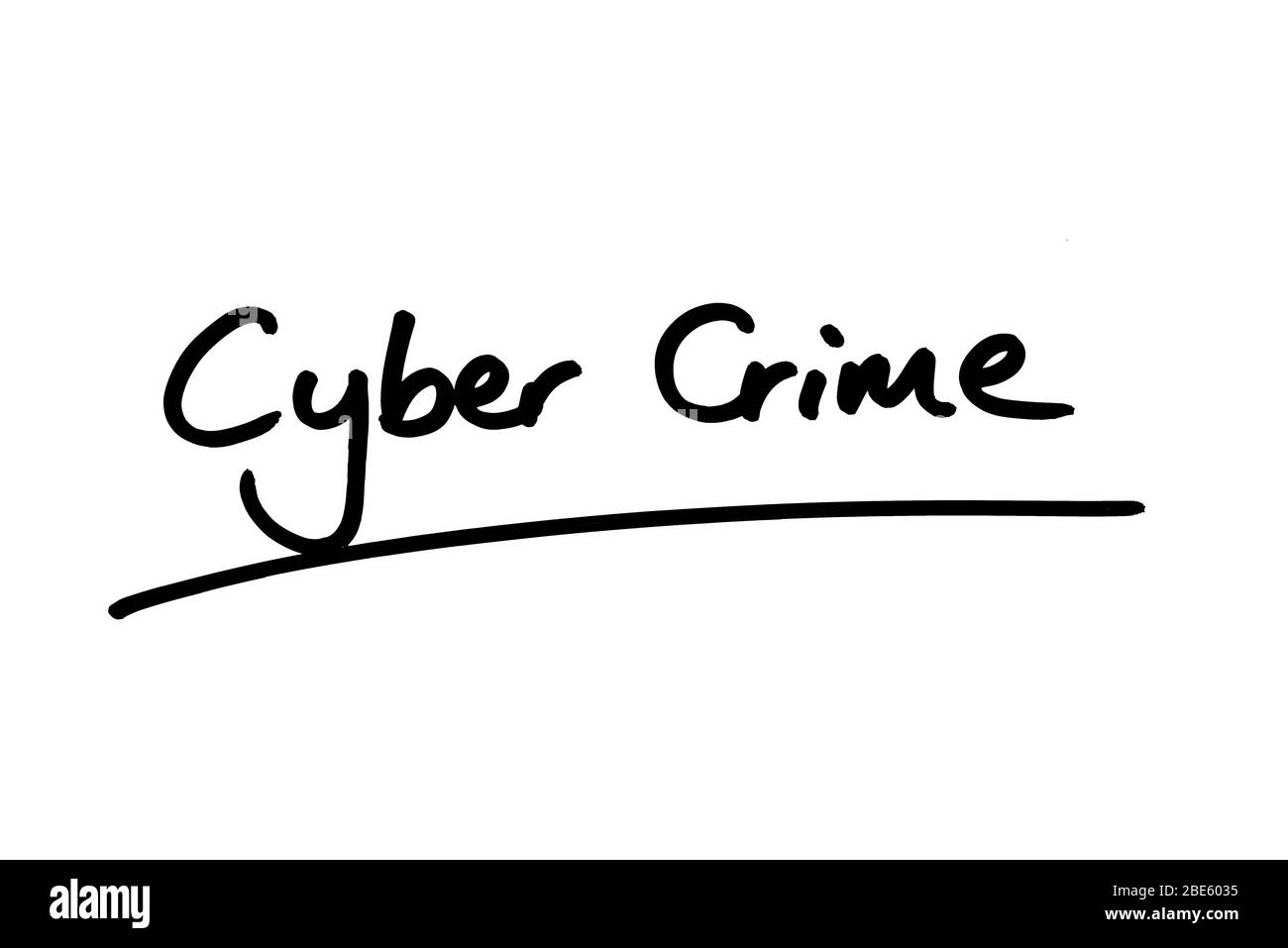 Cyber Crime handschriftlich auf weißem Hintergrund. Stockfoto