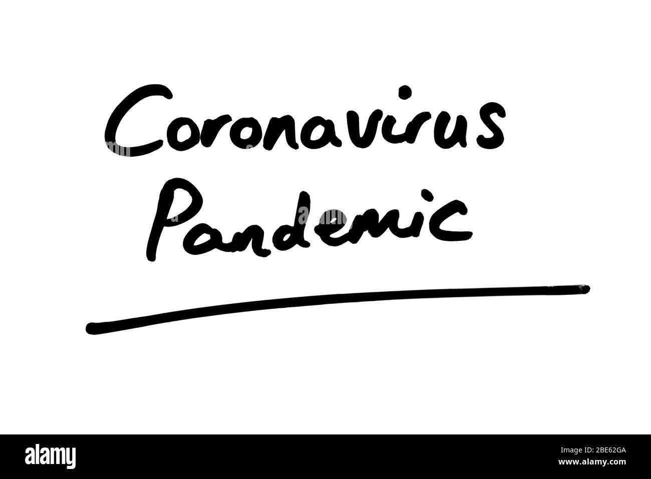 Coronavirus Pandemie handschriftlich auf weißem Hintergrund. Stockfoto