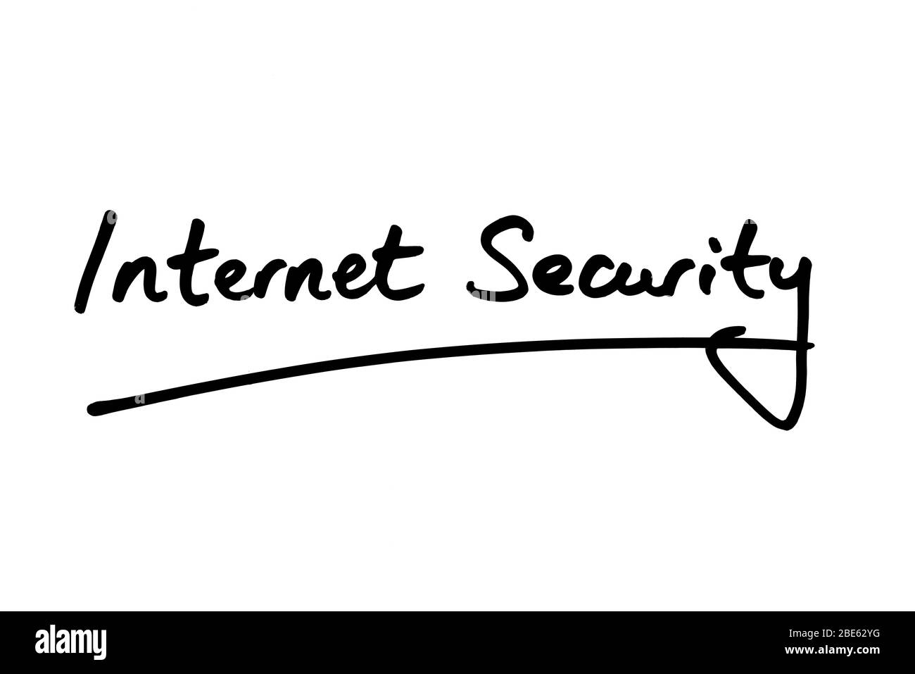 Internet Security handschriftlich auf weißem Hintergrund. Stockfoto