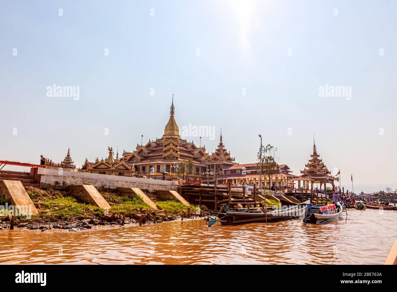 Das Ngaphe Chaung Kloster Stockfoto