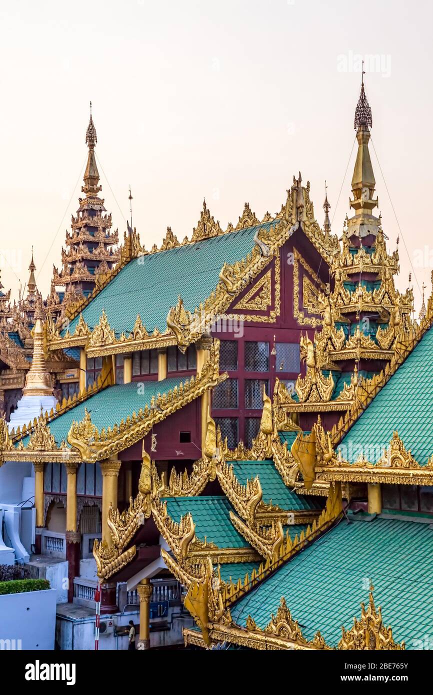 Shwedagon-Pagode in Yangon Stockfoto
