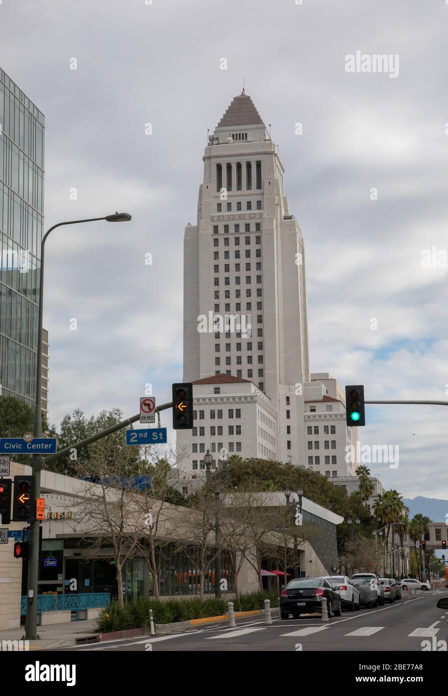 Die Ecke der San Pedro Straße im Skid Row Bezirk der Innenstadt von Los Angeles, CA am 20. März 2020. Stockfoto