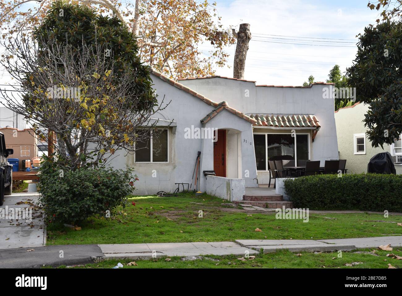 Los Angeles, CA/USA - 7. Januar 2010: Das erste Los Angeles-Haus von Francis Gumm, d.h. Judy Garland von 1926 - 1927 am 3150 Glenmanor Platz vor s Stockfoto