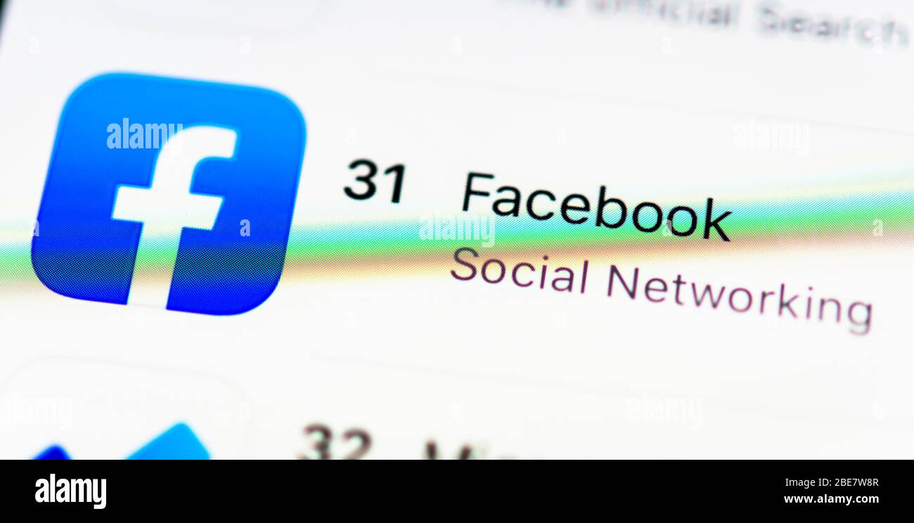 Facebook-Anwendung, soziales Netzwerk, App-Symbol, Anzeige auf dem Display von Handy, Smartphone, Detail, Vollformat Stockfoto