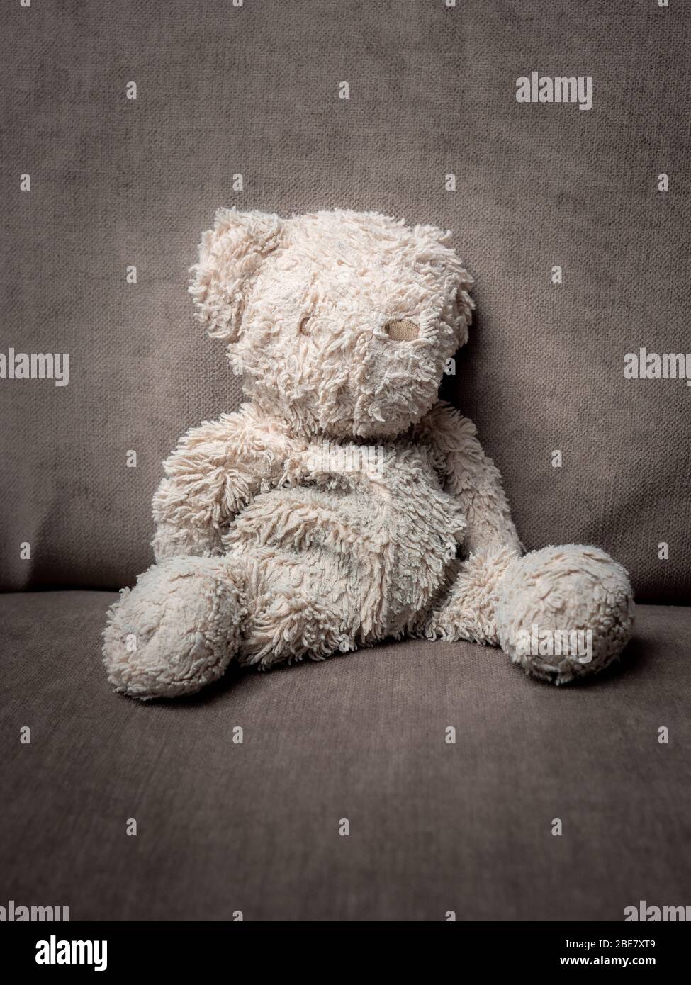 Sad Old Teddy Stockfotos Und Bilder Kaufen Alamy