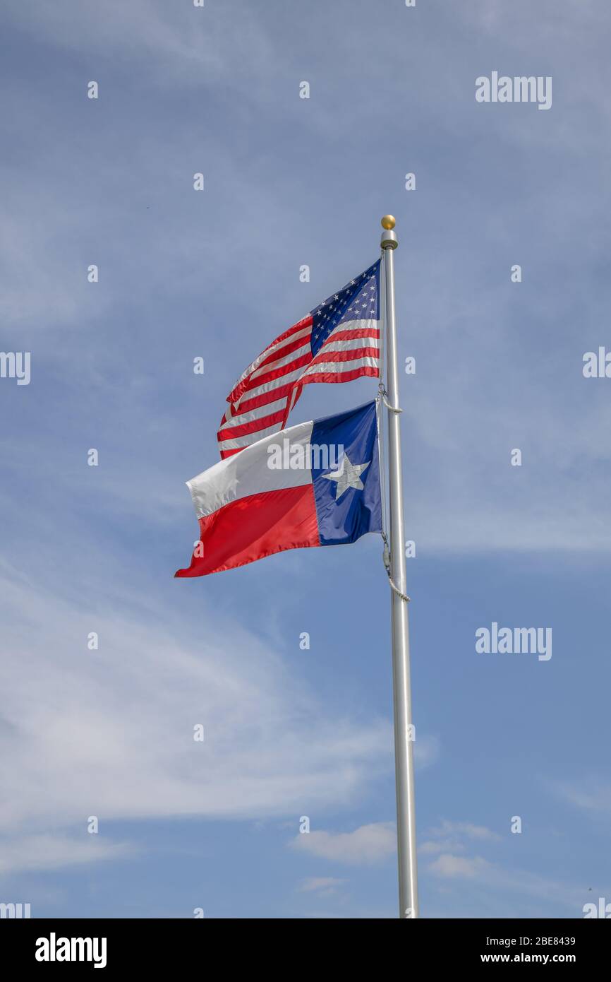 bandera behauptet, die Cowboy-Hauptstadt von texas in der Hügellandschaft von texas zu sein Stockfoto