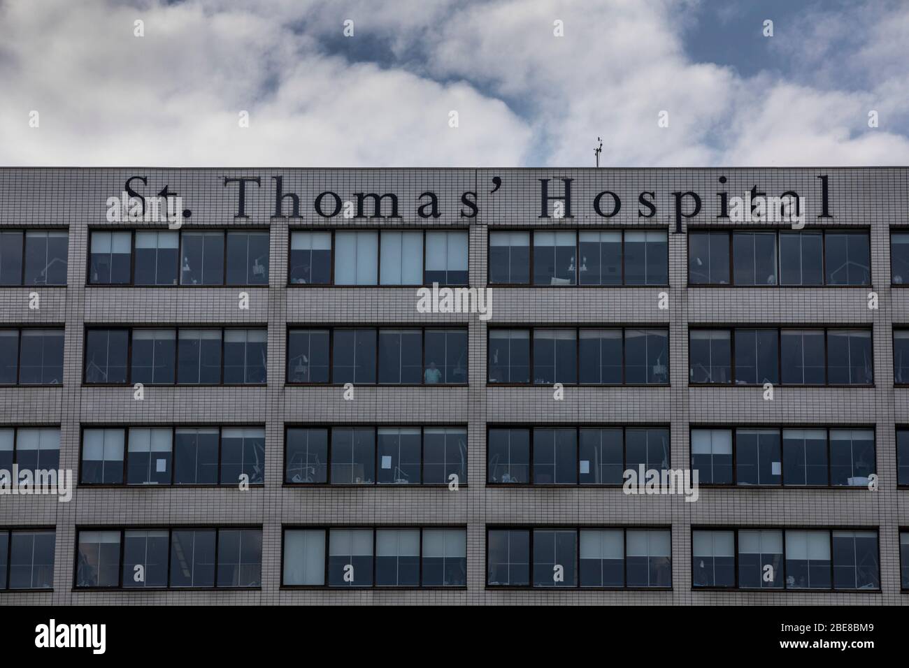 St Thomas' Hospital London, wo der britische Premierminister kürzlich auf der Intensivstation für die Behandlung wegen Coronavirus COVID-19, London, England, aufhielt Stockfoto