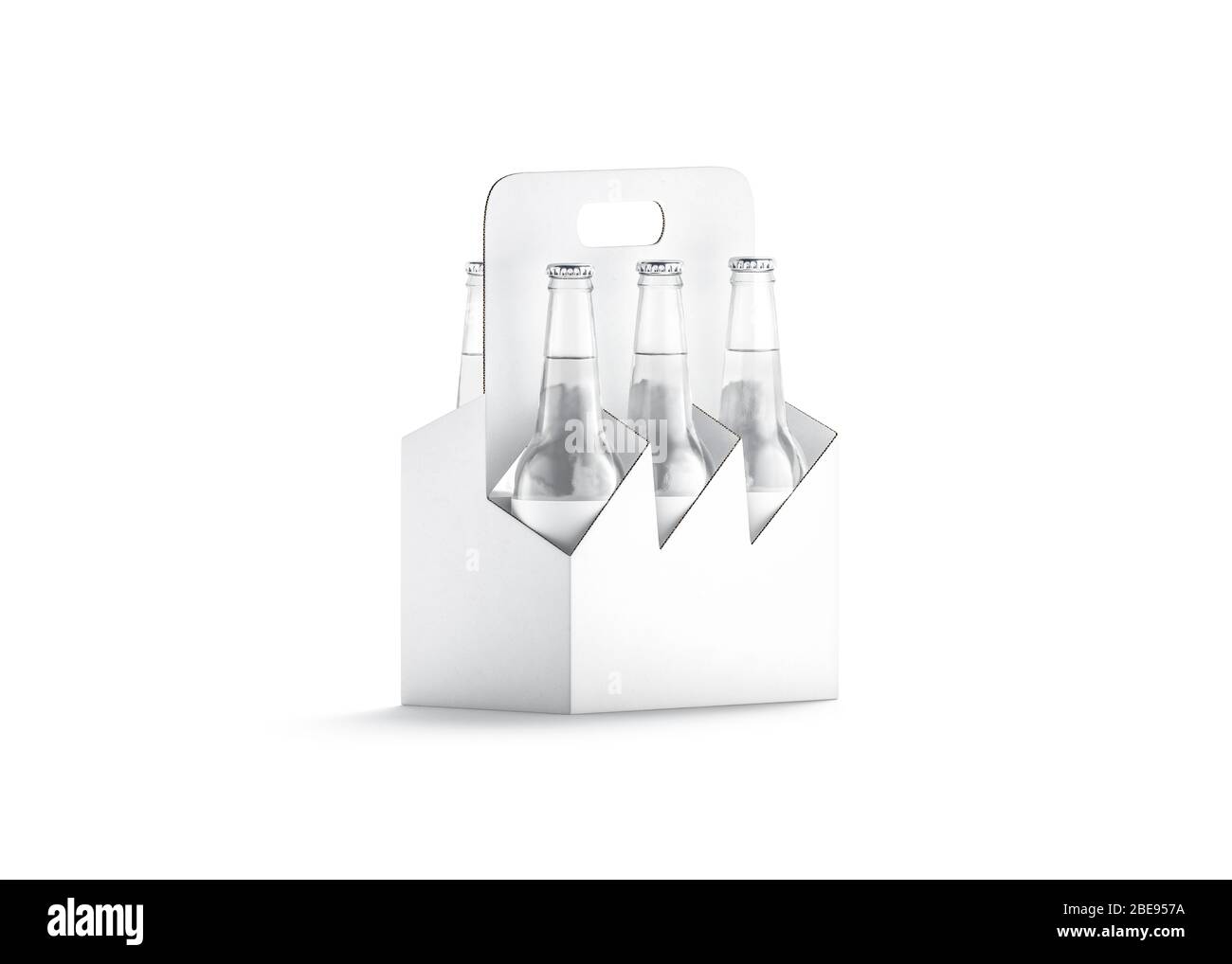 Blank Weißglas Bierflasche Papphalter Mockup, halb gedreht Ansicht Stockfoto