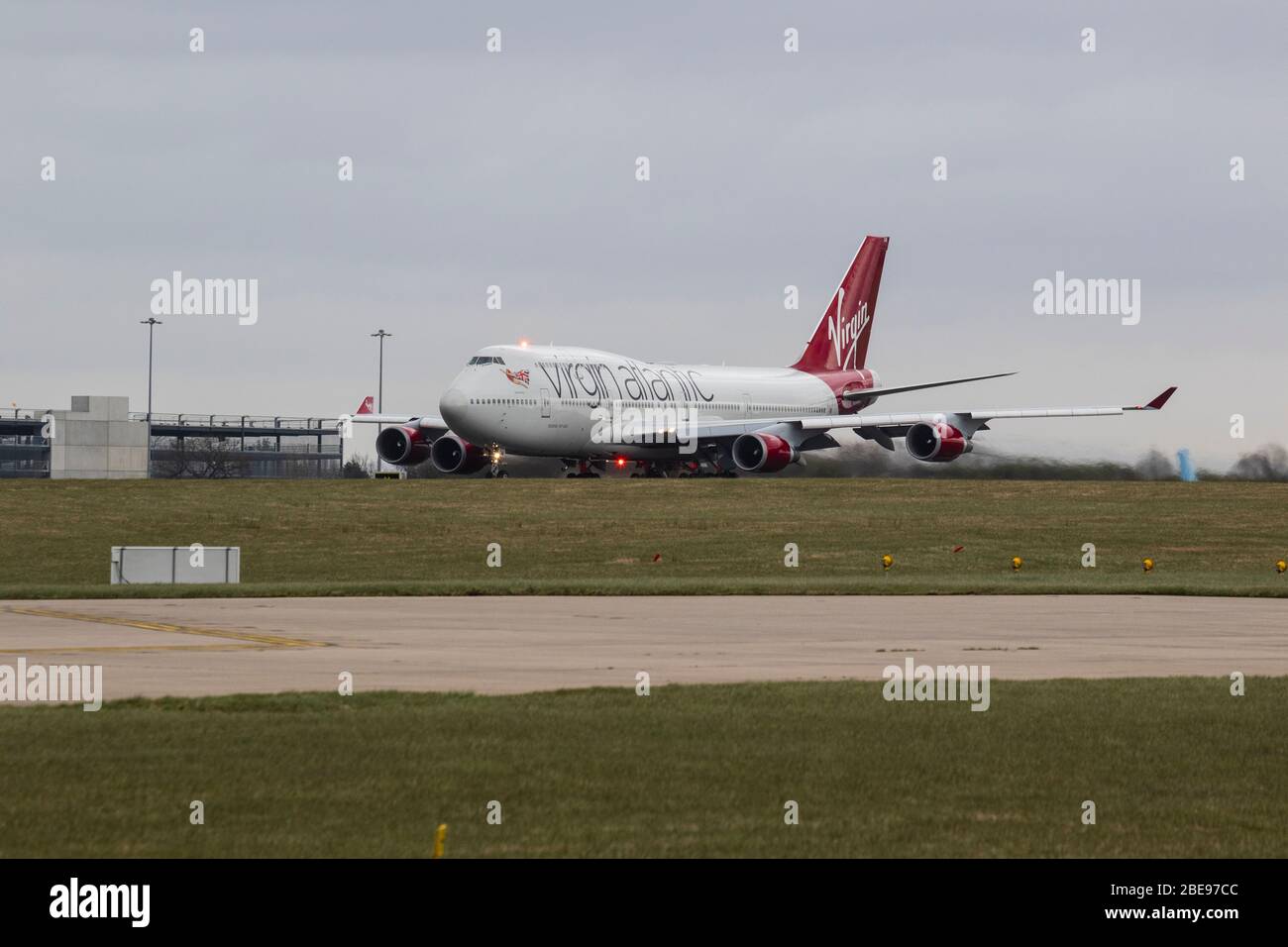 Virgin Atlantic 747 Abheben von Manchester Stockfoto