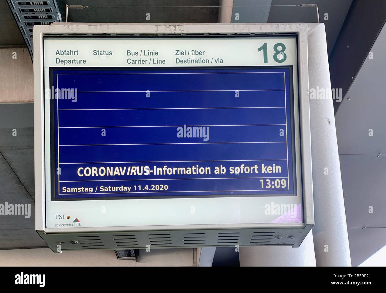 Der Busbahnhof am Flughafen Stuttgart ist wegen der Corona-Krise geschlossen Stockfoto