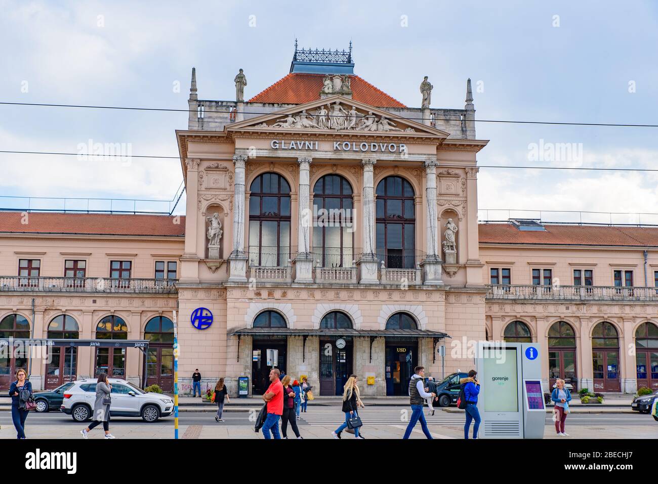 Zagreb Hauptbahnhof Stockfotos und -bilder Kaufen - Alamy