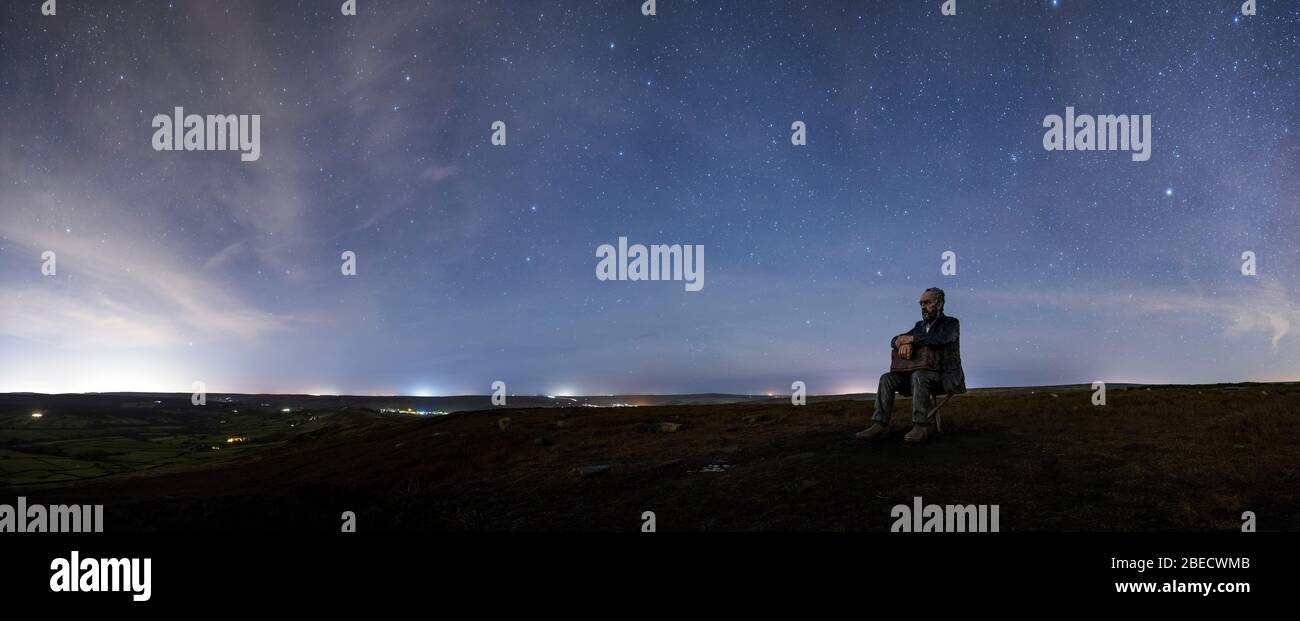 Riesige sitzende Mann Skulptur, North York Moors Stockfoto