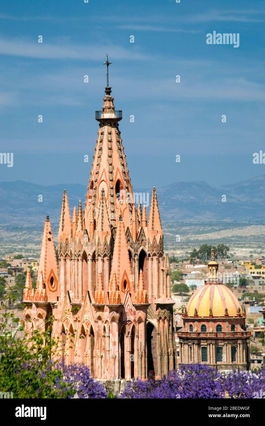 Die neugotische Basilika von San Miguel de Allende, Mexiko. Stockfoto