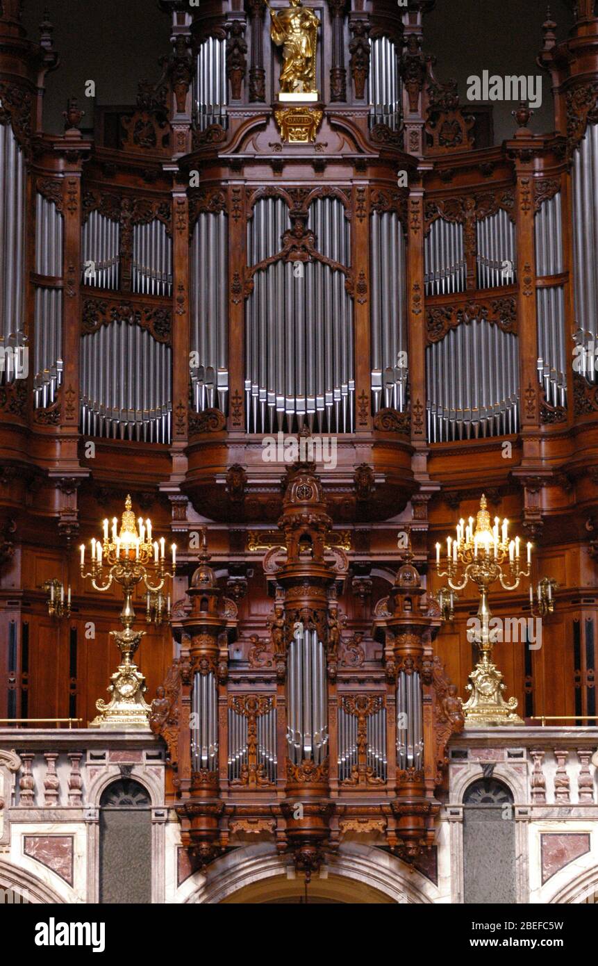 Sauer Orgel im Dom. Stockfoto