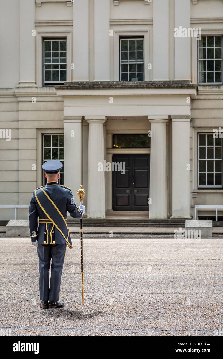 Drum Major der Central Band der Royal Air Force, Wellington Barracks, London, Großbritannien Stockfoto