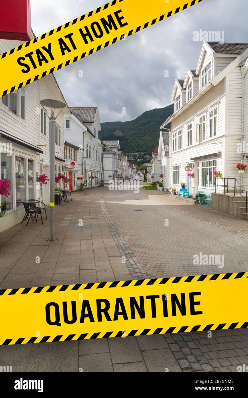 Traditionelle Holzhäuser in Nordfjordeid, Norwegen Stockfoto