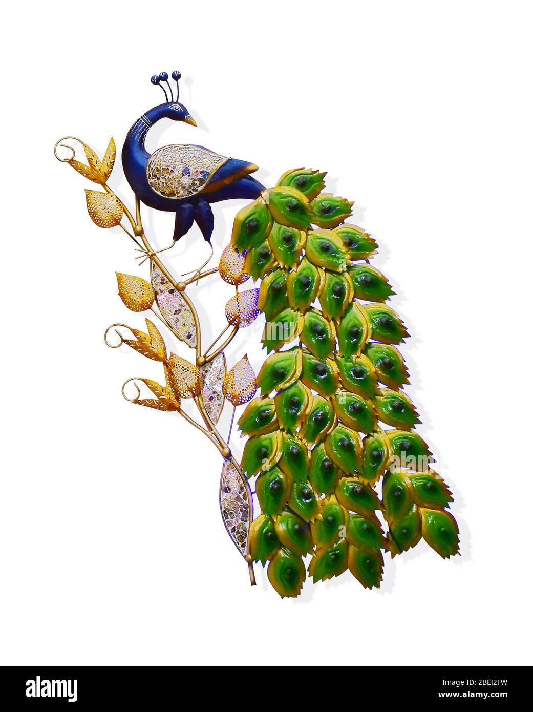 Wandmontage Metall-Schaustück - Pfau - Isoliert Stockfoto