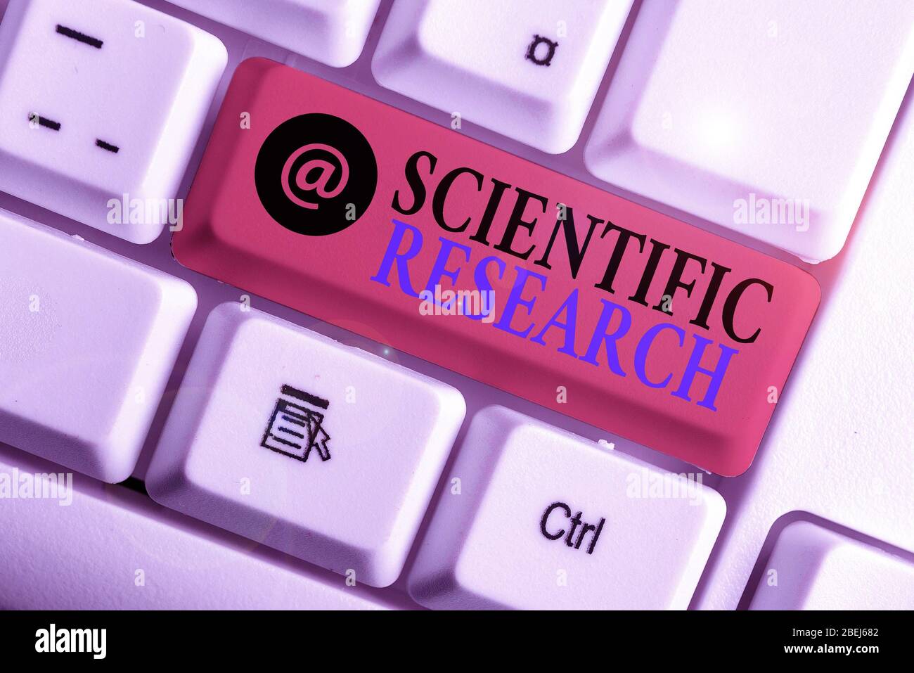 Text Zeichen zeigt die wissenschaftliche Forschung. Business Foto präsentieren methodische Studie zu beweisen oder eine Hypothese widerlegen. Stockfoto