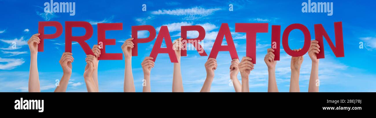 Menschen Hände Halten Wortvorbereitung, Blue Sky Stockfoto