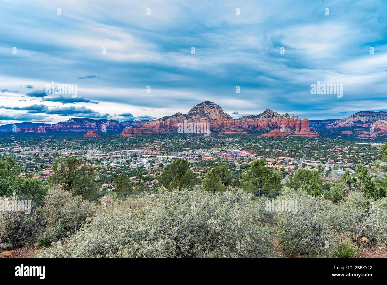 Wandern in Sedona Arizona mit der Familie Stockfoto