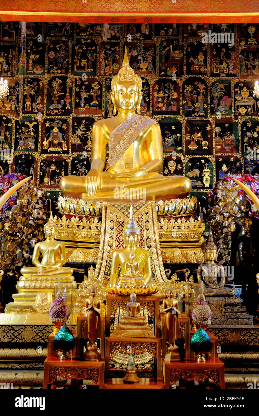 Golden Buddha, Wat Phanan Choeng, Ayutthaya, UNESCO Weltkulturerbe, Thailand, Südostasien, Asien - 21. Januar 2020 Stockfoto