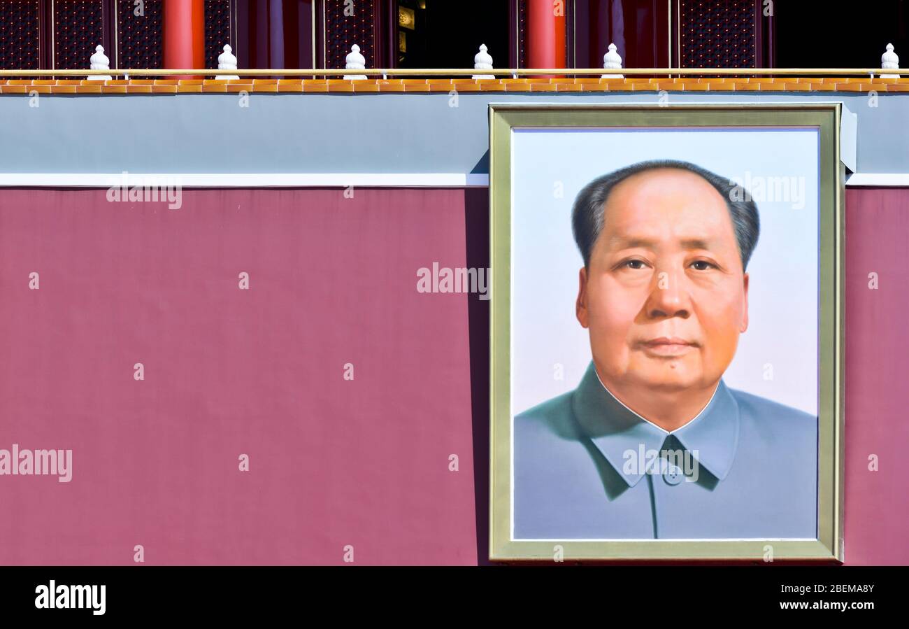 Porträt von Mao Zedong (Mao Tse-Tung) im Tiananmen-Tor, Verbotene Stadt. Peking, China Stockfoto