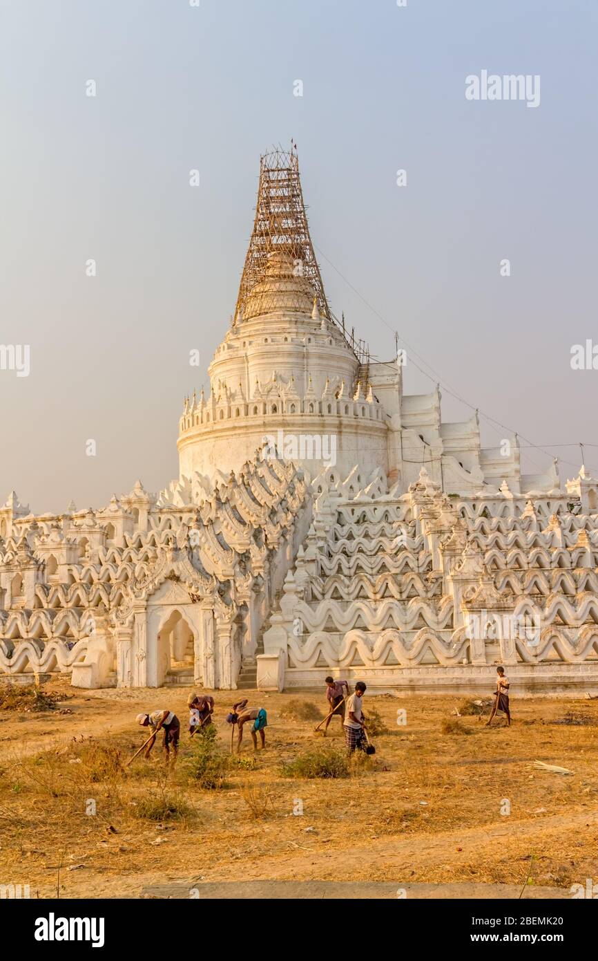 Mandalay - Mingun Pagode Stockfoto