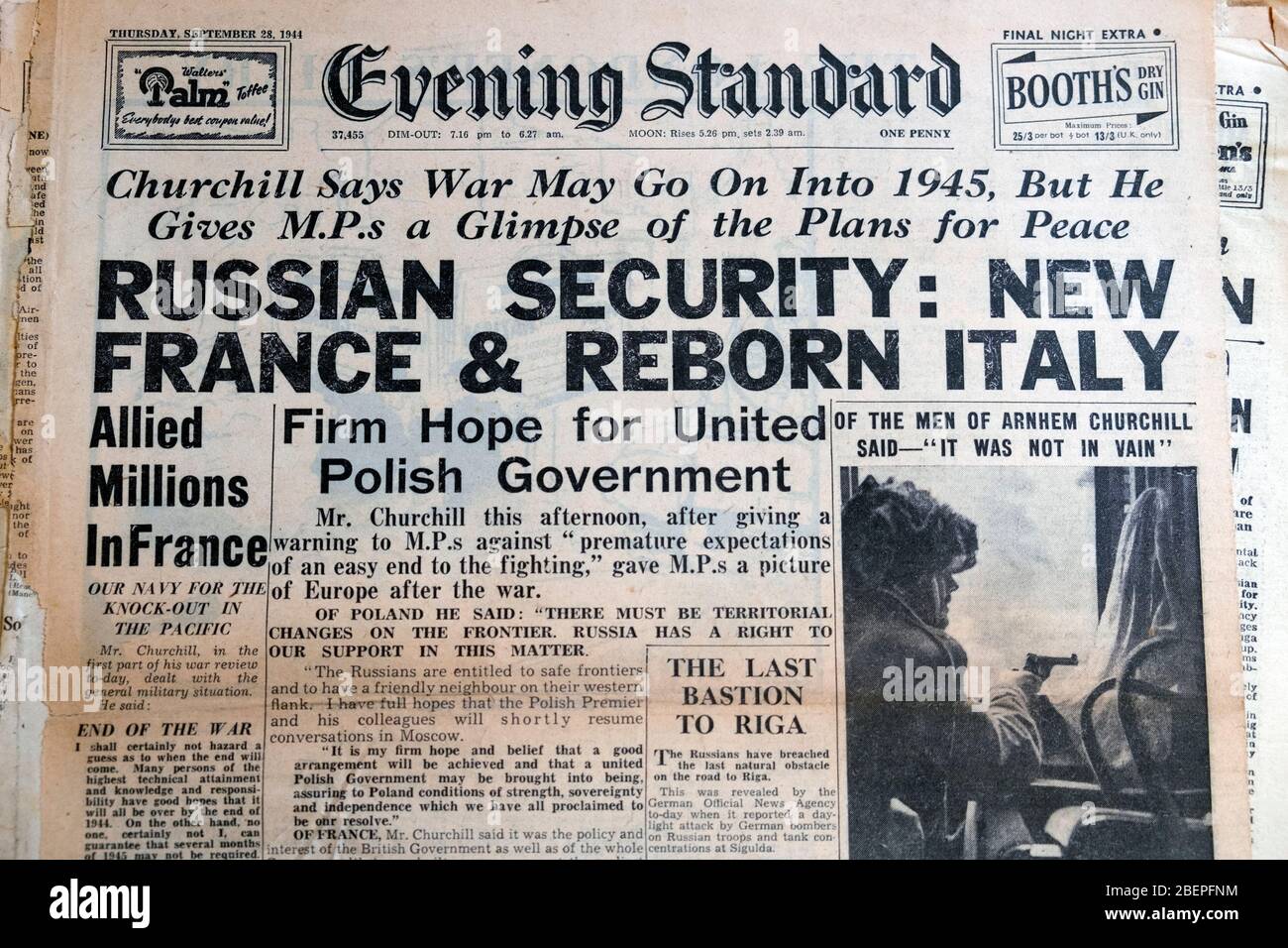 Evening Standard WWII Britische Zeitung Schlagzeile 28 September 1944 "Russian Security: New France & Reborn Italy" London England UK Stockfoto