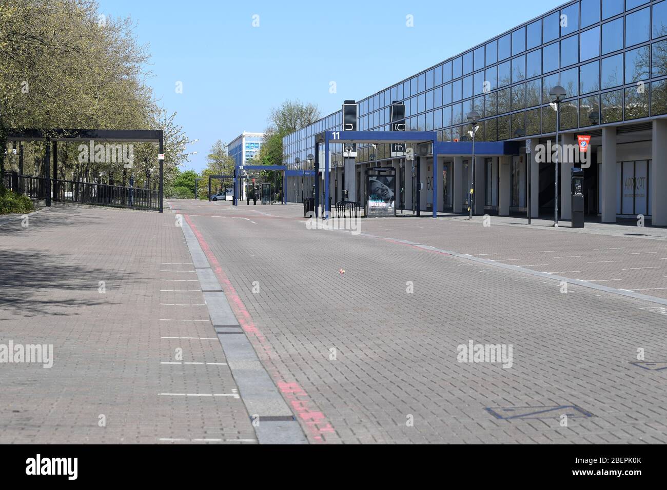 Milton Keynes Center MK-Shops Eingang Bürgerbüros Bibliothek Stockfoto