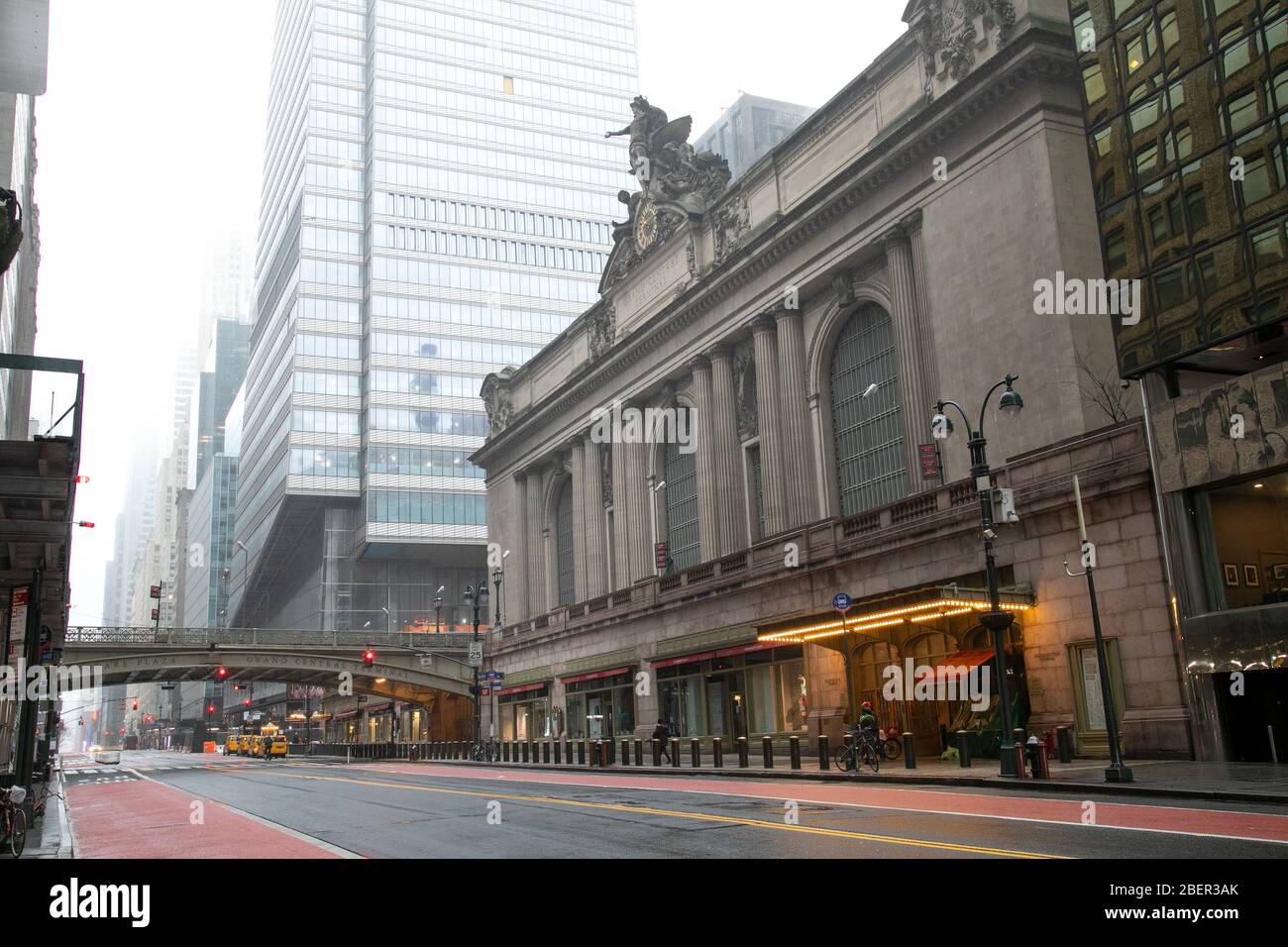 42nd Street am Grand Central Station ruhig während COVID-19, New York City. Stockfoto