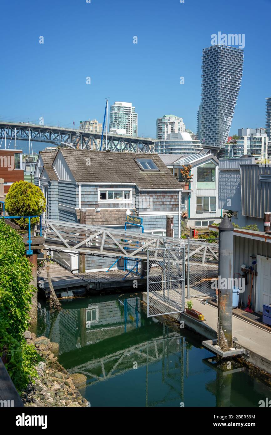 Seevögeldorf, schwimmende Häuser auf Granville Island in Vancouver, British Columbia, Kanada Stockfoto