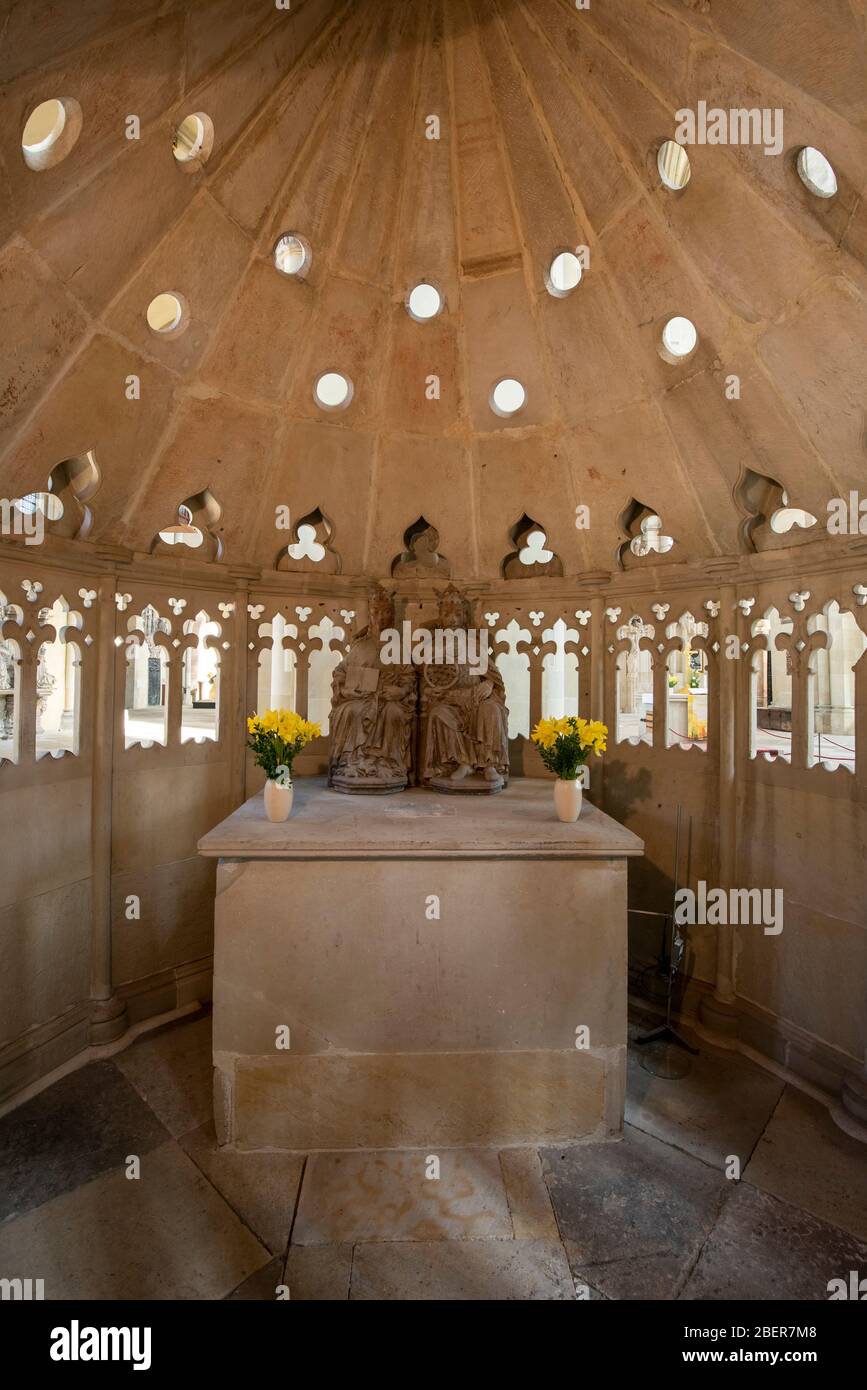 14. April 2020, Sachsen-Anhalt, Magdeburg: Die Grabeskapelle mit Königin Editha und Kaiser Otto im Magdeburger Dom. Foto: Stephan Schulz/dpa-Zentralbild/ZB Stockfoto