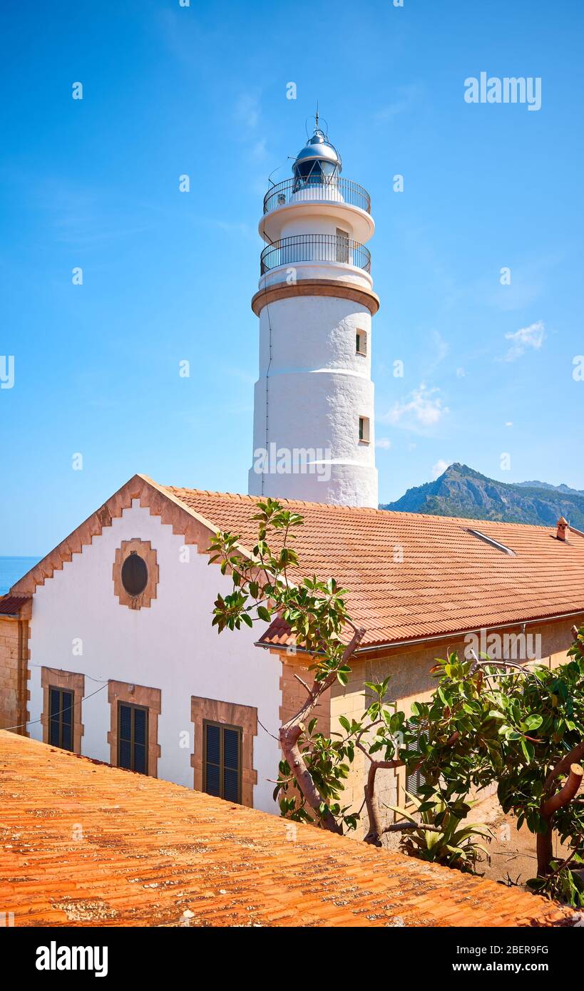 Cap Gros Leuchtturm in der Nähe von Port Soller, Mallorca, Spanien. Stockfoto