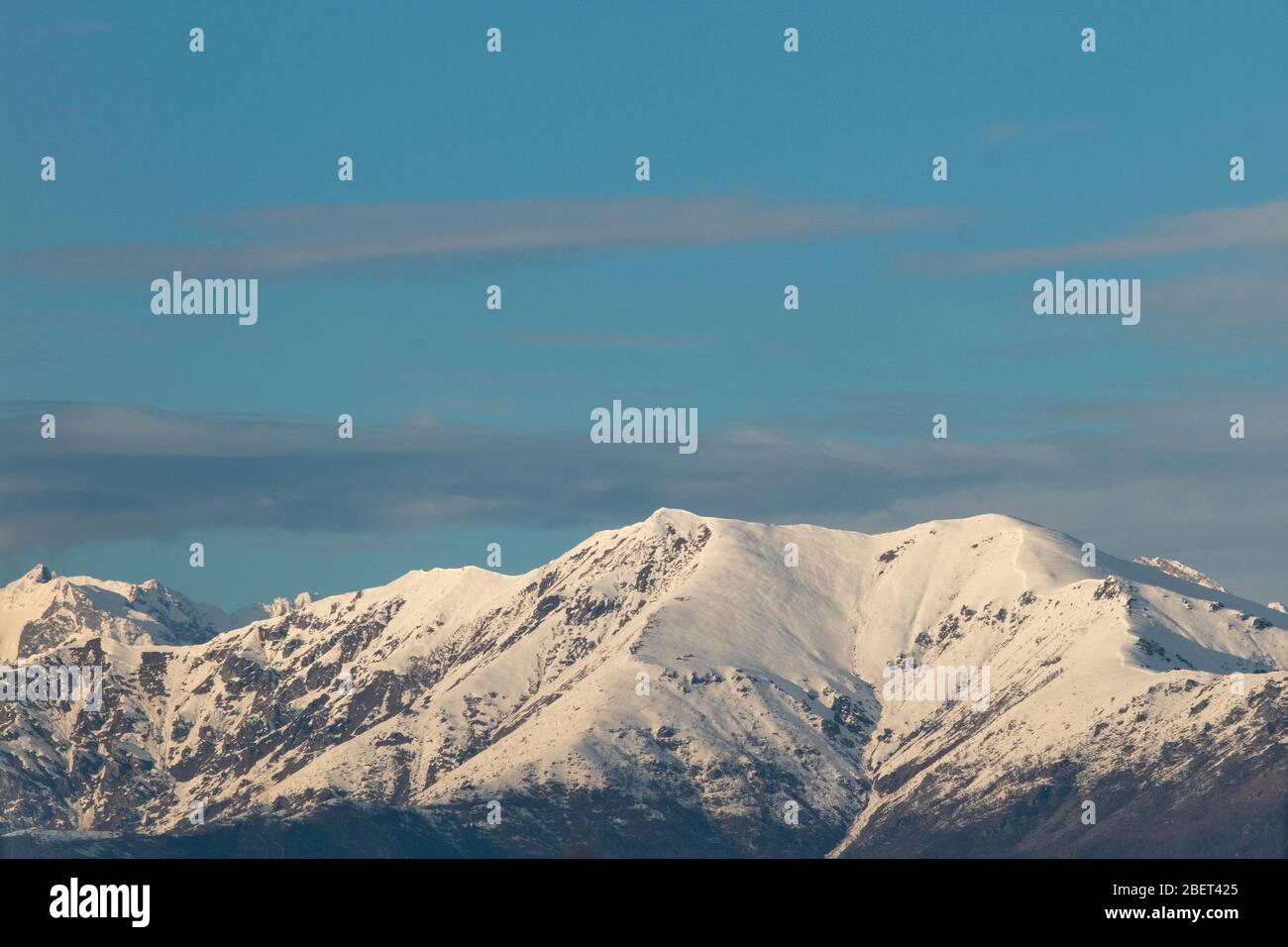 Italienische schneebedeckte Berge Stockfoto