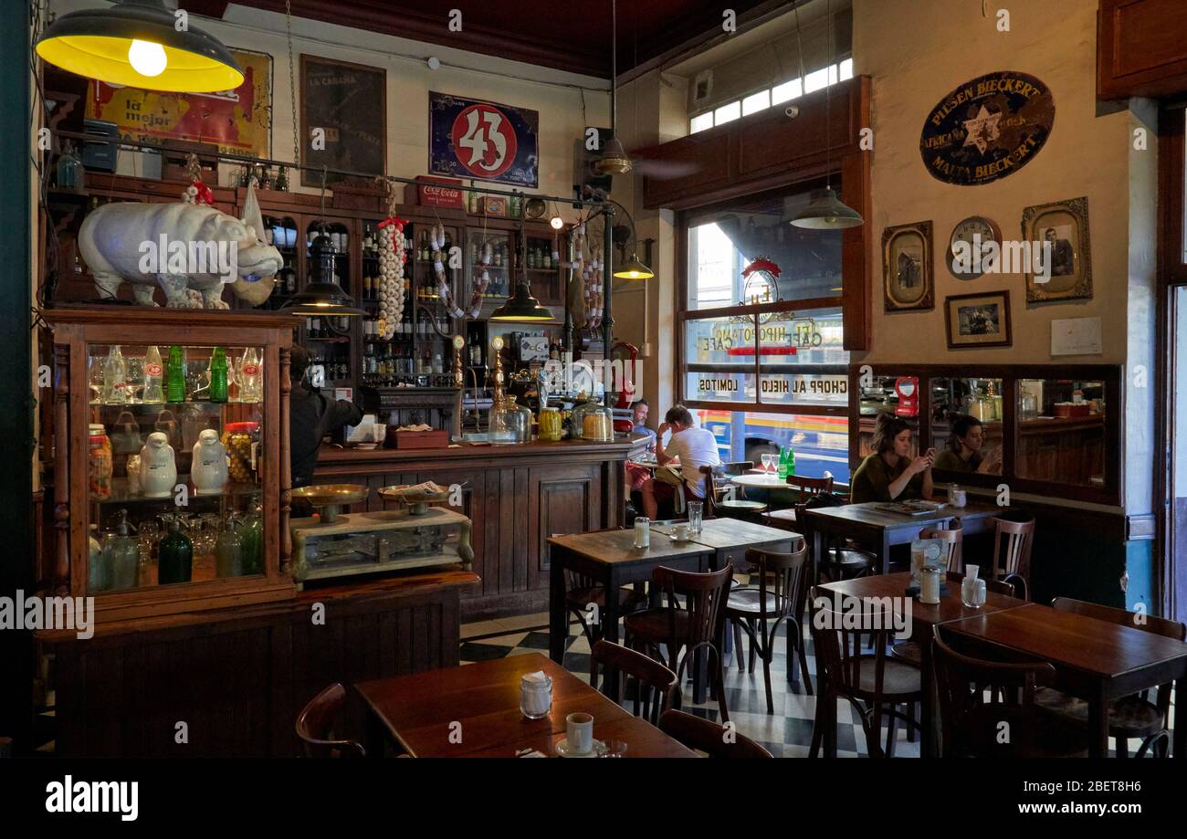 Cafe 'El Hipopotamo'. San Telmo, Buenos Aires. Stockfoto Cafe 'El Hipopotamo'. San Telmo, Buenos Aires. Stockfoto