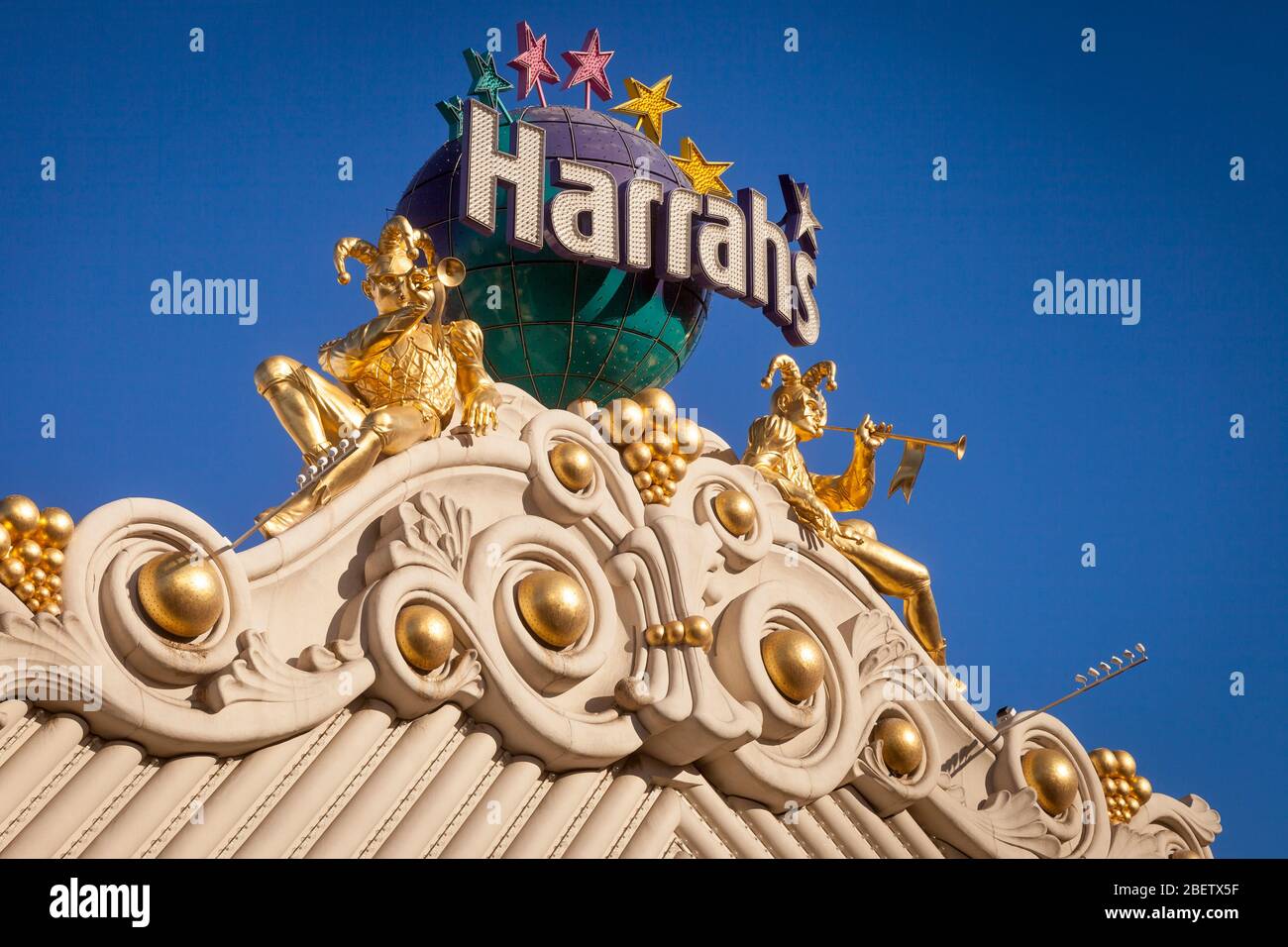 Harrahs Schild auf ihrem Casino auf dem Strip, Las Vegas, Nevada, USA Stockfoto